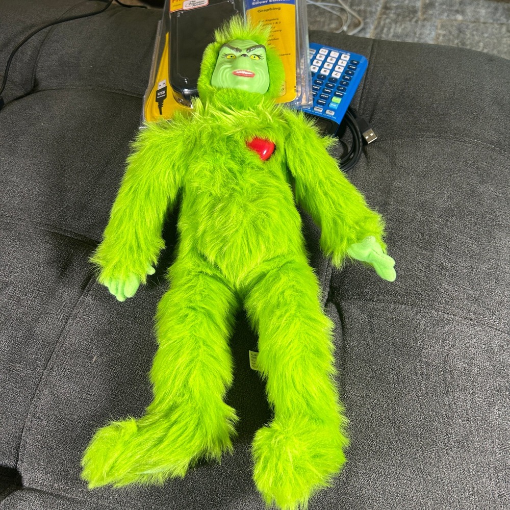 Dr Seuss How The Grinch Stole Christmas Warming Heart Plush 14in Doll 2000